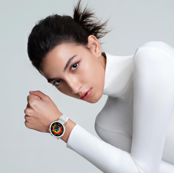 曝華為新專利 手表可實現(xiàn)150米防水